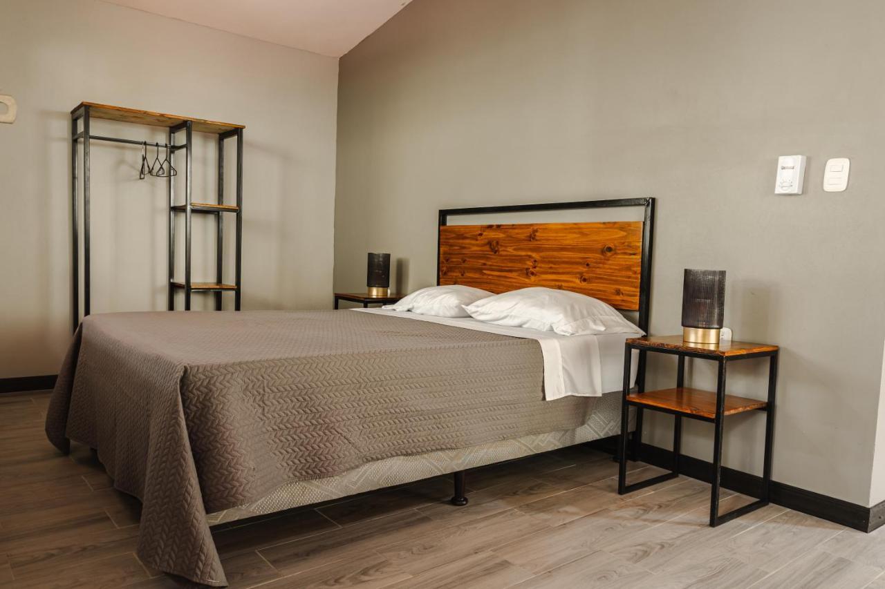 Hotel Boutique The Green Jungle House Puerto Viejo de Talamanca 外观 照片