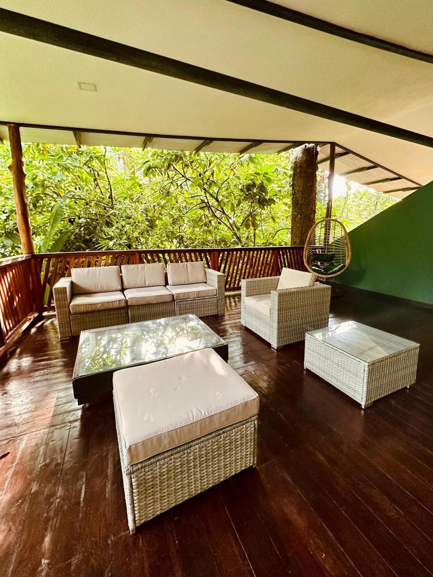 Hotel Boutique The Green Jungle House Puerto Viejo de Talamanca 外观 照片